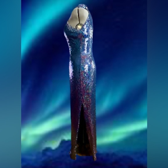 Sténay “vintage” iridescent navy sequin halter gown. Sz 10 - Picture 2 of 5